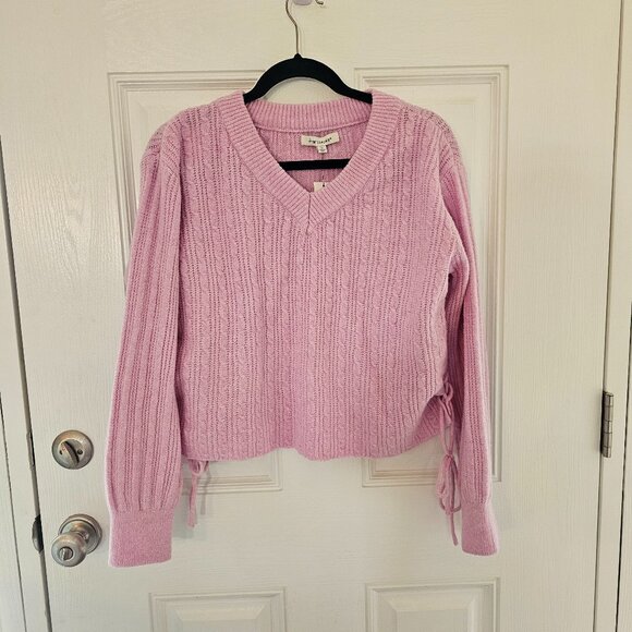 NWT Women's Francesca's V-Neck Cropped Sweater‎ Pink Size S - Picture 1 of 7